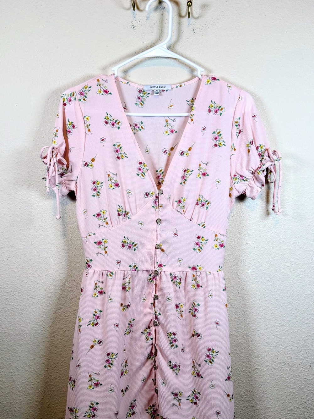 Purple Snow Pink Floral Mini Dress w/ small floral. Front button. Size S